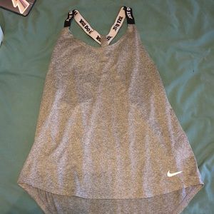 Nike workout top